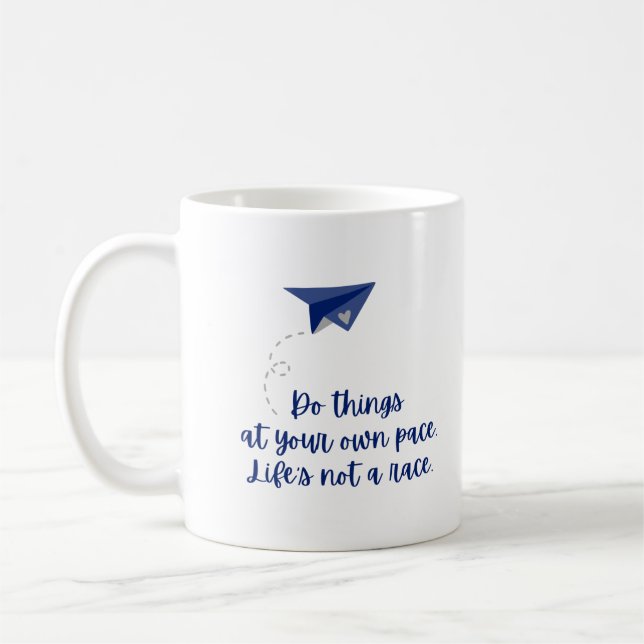 Motivierend Papier-Flugzeug-Zitat schwarz Kaffeetasse (Links)
