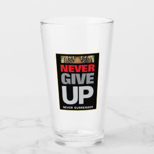 Motivierend Zitat nie aufgeben nie überlassen Glas