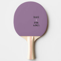 Motivierendes positives Zitat Lila Pingpong-Schläg