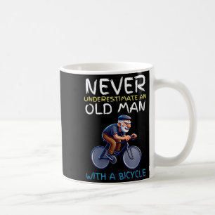 Motivierendes Zitat eines alten Mannes auf dem Fah Kaffeetasse