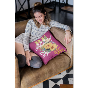 Motiviert sein durch Liebe nicht Hass Kissen