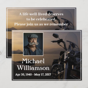 Motorrad in der Nähe von Wasser FotoFeier des Lebe Einladung