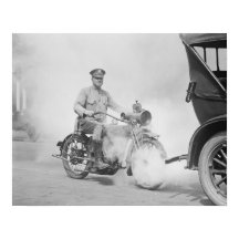Motorrad Polizist auf Zoll, 1923. Vintages Foto