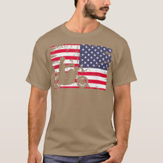 Motorradfahrer mit amerikanischer Flagge180 T-Shirt