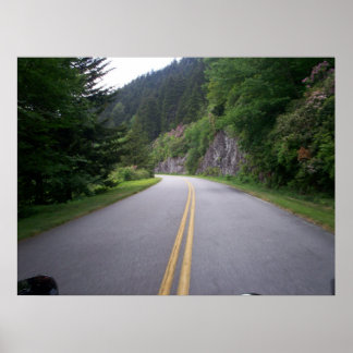 Motorradfahrer mit blauer Brücke 8 Poster
