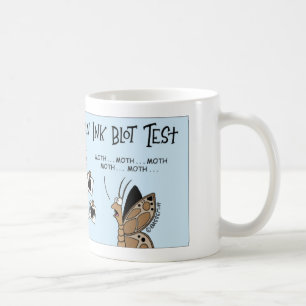 Motte nimmt einen Tintenflecktest Tasse