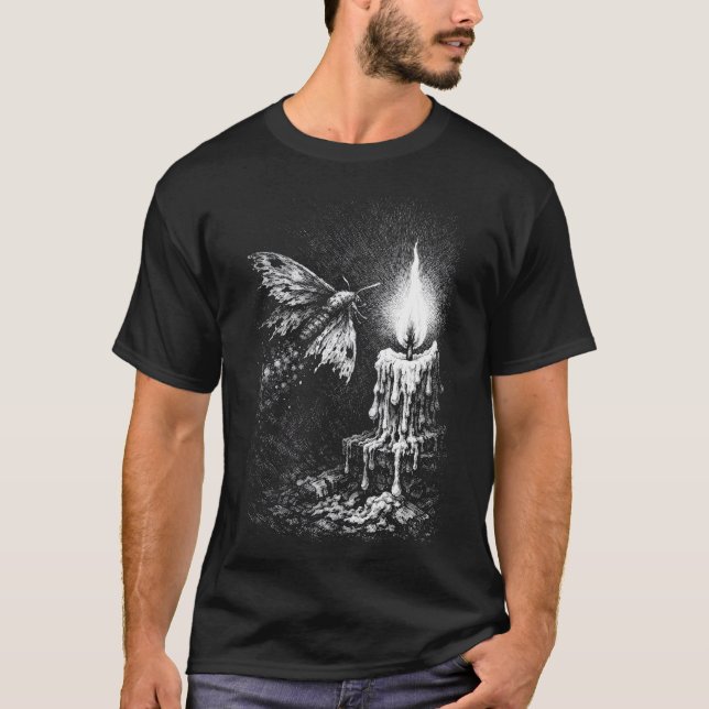 Motte zur Flamme — von BurnsInHell T-Shirt (Vorderseite)
