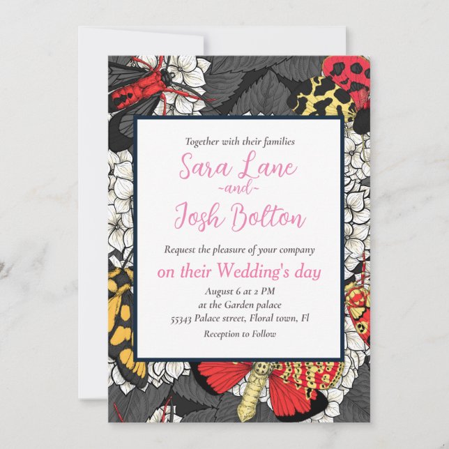 Motten auf weißem Hydrangea Einladung (Vorderseite)