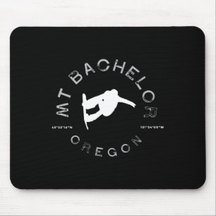 Mount Bachelor Oregon Graphic Vintag Snowboarden Mousepad