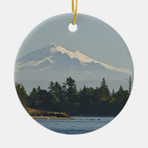 Mount Baker dominiert die Landschaft Keramik Ornament
