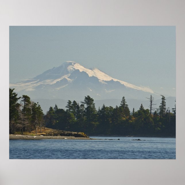 Mount Baker dominiert die Landschaft Poster (Vorne)