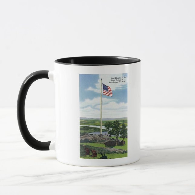 Mount Defiance Giant Flagpole Scene Tasse (Links)