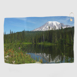 Mount Rainier Seereflektion mit Wildblumen Golfhandtuch