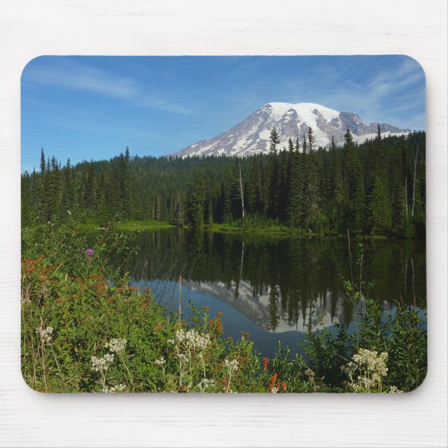 Mount Rainier Seereflektion mit Wildblumen Mousepad (Vorne)