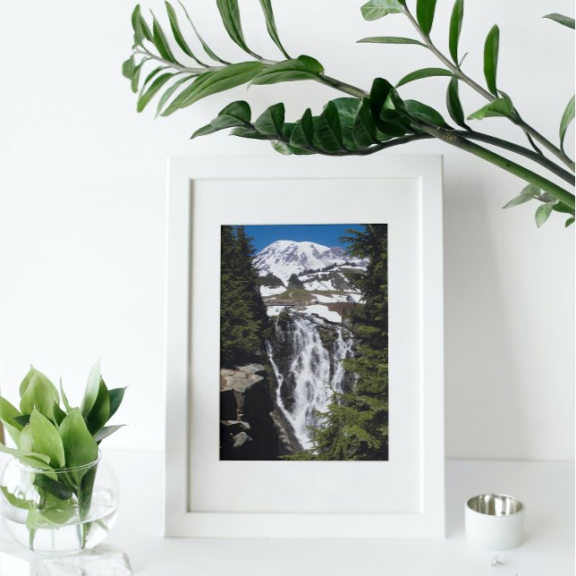 Mount Rainier und Myrtle Falls Fotodruck (In Situ Framed)