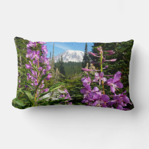 Mount Rainier zwischen lila Phlox-Blumen Lendenkissen