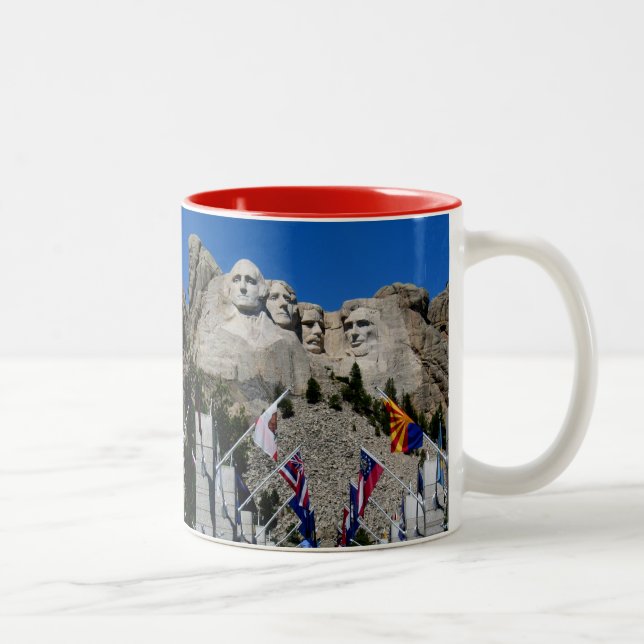 Mount Rushmore South Dakota Souvenir Zweifarbige Tasse (Rechts)