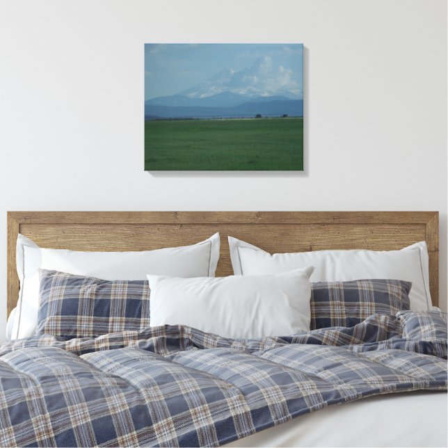 Mount Shasta Runaway Bride 2 Leinwanddruck (Insitu (Schlafzimmer))