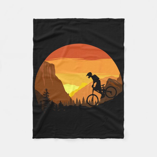 Mountain Biking Retro Sunset Trail Rider  Fleecedecke (Vorderseite)