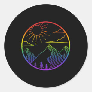 Mountain Outdoors Subtile Pride Logo Wandern Sonne Runder Aufkleber