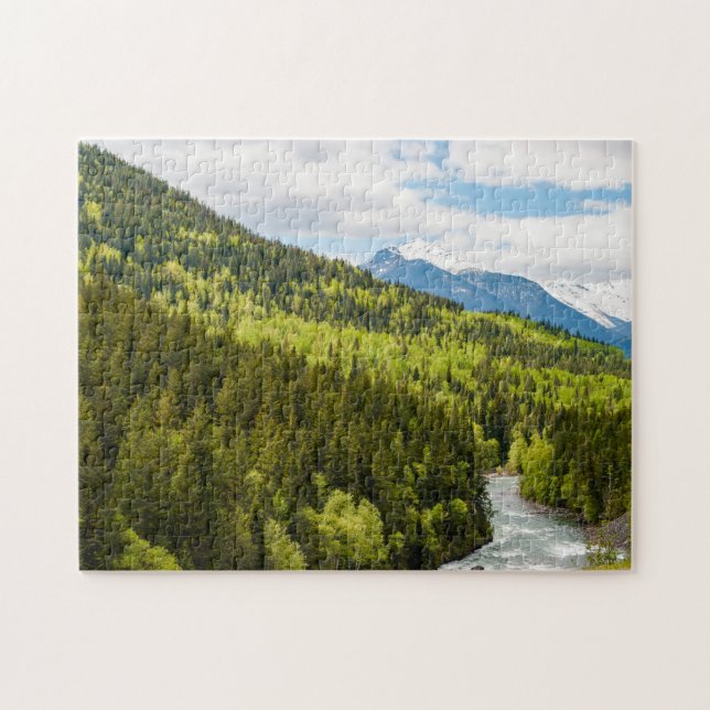 Mountain River im Wald von British Columbia Puzzle (Horizontal)