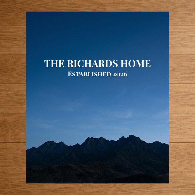 Mountain Scene Custom Family Name Established Poster (Von Creator hochgeladen)