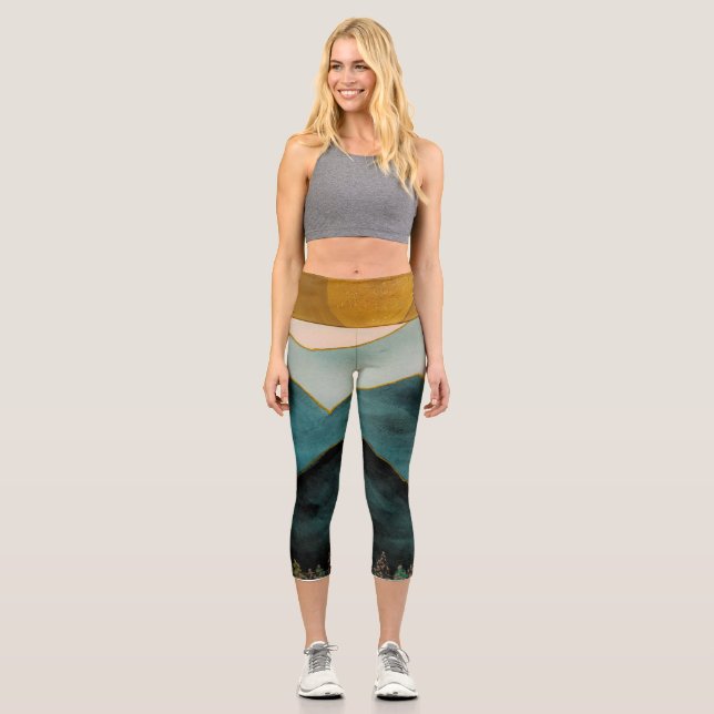 Mountain Sunrise High Waisted Capris (Vorderseite)