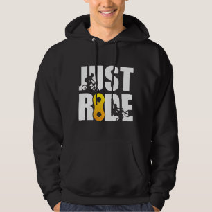 Mountainbike-gerade Fahrt, die MTB Hoodie