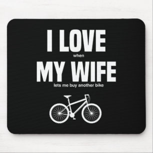 Mountainbike Ich liebe es, wenn meine Frau mir erl Mousepad