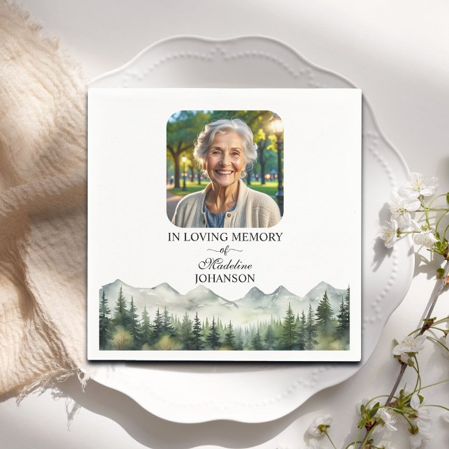 Mountains and Trees Celebration Of Life Funeral Serviette (Von Creator hochgeladen)