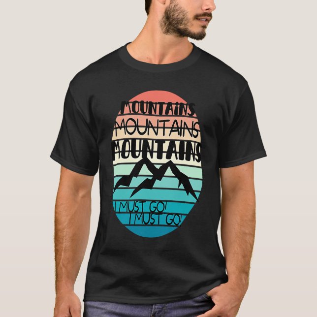 Mountains are Calling Sunsets  Snow Slopes Family  T-Shirt (Vorderseite)
