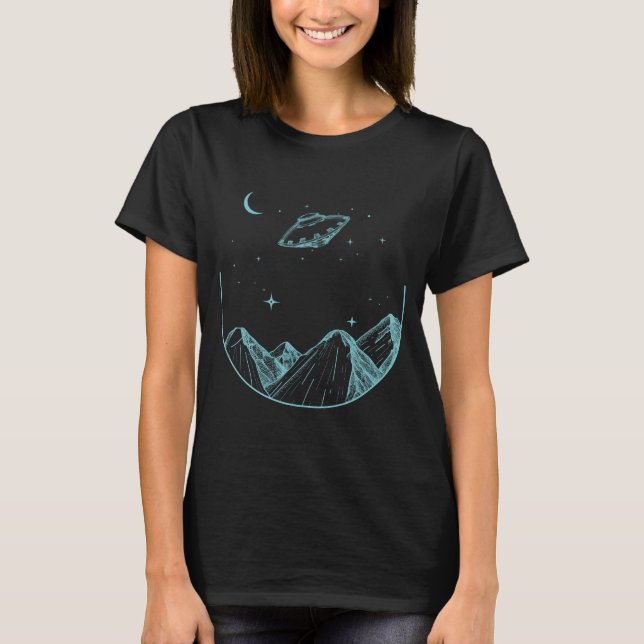 Mountains Night Sky UFO T-Shirt (Vorderseite)