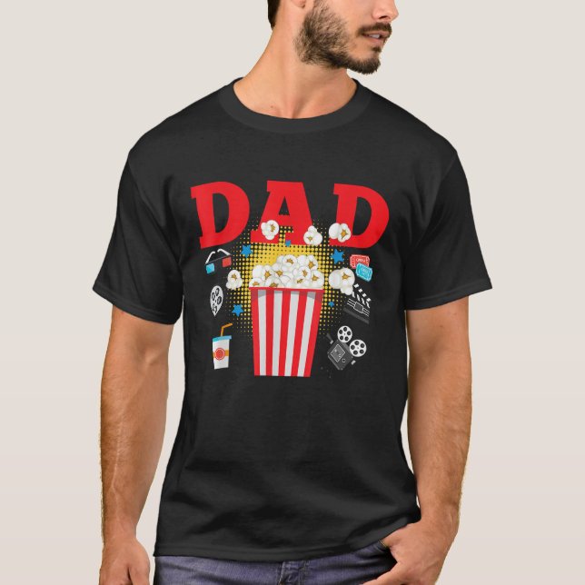 Movie Night Party Dad Movie Themed Birthday Party  T-Shirt (Vorderseite)