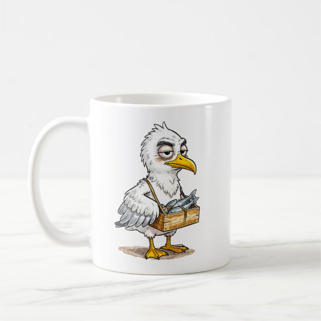 Möwe trägt Fischkiste an der Küste Kaffeetasse (Links)