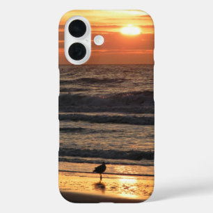 Möwen am Meer bei Sonnenuntergang iPhone 16 Hülle