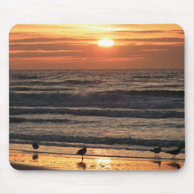 Möwen am Meer bei Sonnenuntergang Mousepad (Vorne)
