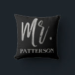 Mr. and Last Name Imitats Silver Foil Pillow Kissen<br><div class="desc">Imitate Silver Foil Pillow und Nachname Kissen,  die für Ihren Ehemann eine perfekte Geschenkidee mit dem Nachnamen Kissen machen würden.</div>
