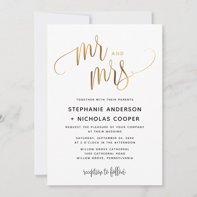 Mr. and Mrs Gold Lovely Script Typografy Wedding Einladung (Vorderseite)