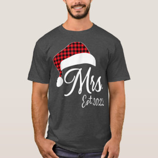Mr. Claus & Mrs. Claus Est T-Shirt