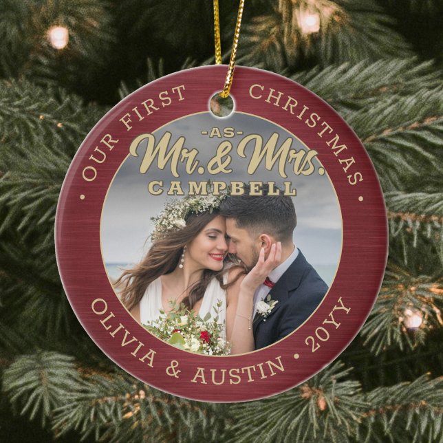 Mr & Mrs 2 Foto Newlyweds 1. Xmas Burgundy Gold Keramik Ornament (Von Creator hochgeladen)