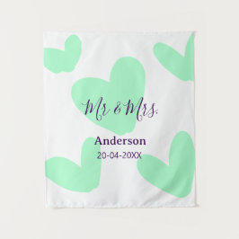 Mr & Mrs add family name date year wedding favor  Wandteppich