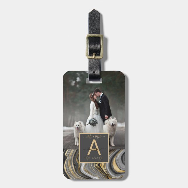 Mr & Mrs Agate Monogram Wedding Foto Name Datum Gepäckanhänger (Vorderseite vertikal)