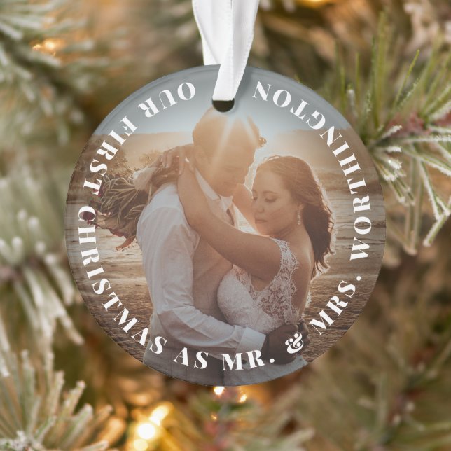 Mr & Mrs. First Christmas Simple Text Circle Foto Ornament (Baum)