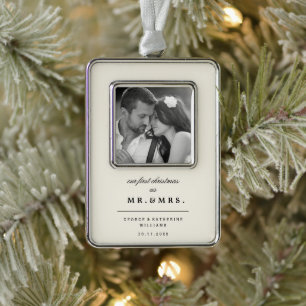 Mr & Mrs. First Christmas Wedding Foto Ornament Rahmen-Ornament Silber