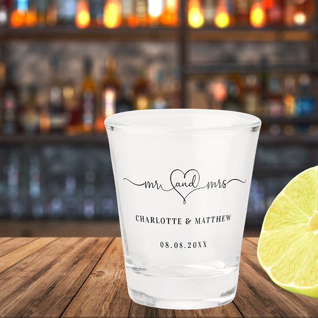 Mr mrs new-weds Hochzeitsfeier Schnapsglas (Von Creator hochgeladen)