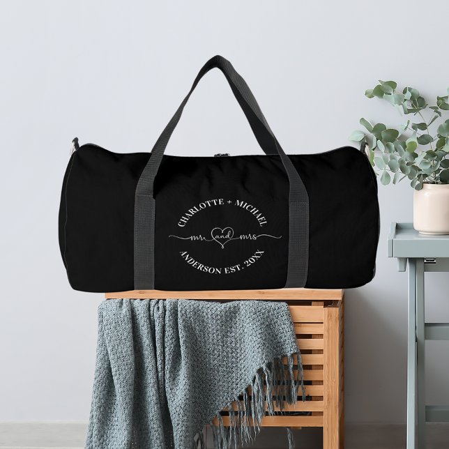 Mr mrs Schwarz-weiße Neuvermählte Duffle Bag (Von Creator hochgeladen)