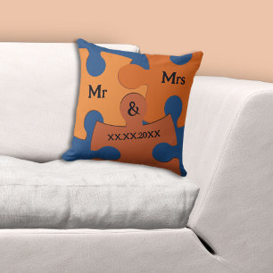 Mr & Mrs Wedding Date Orange & Blue Jigsaw Pieces Kissen