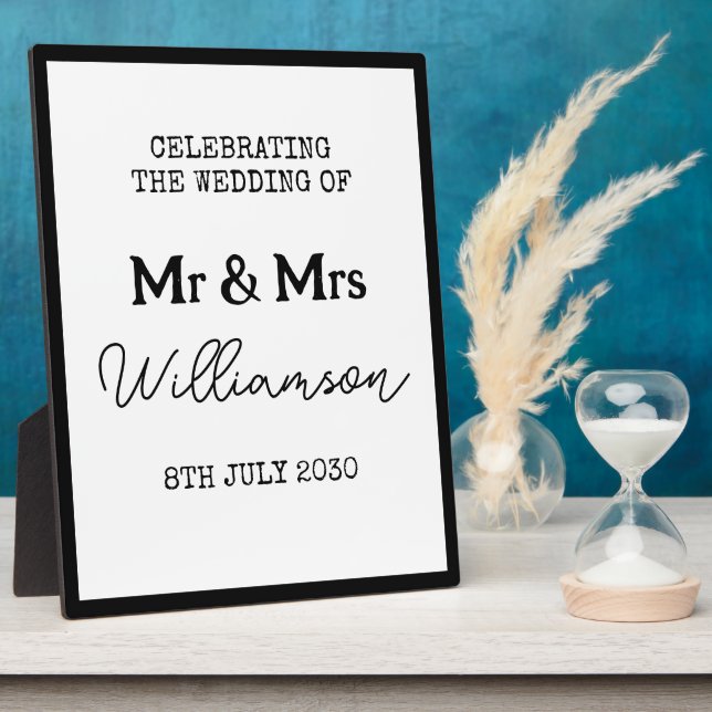 Mr. und Mrs. Elegant Black and White Wedding Sign Fotoplatte (Seite)
