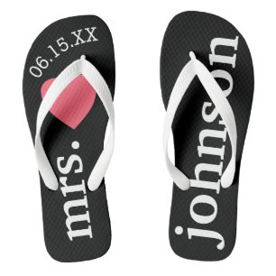 Mr. und Mrs. Wedding Honeymoon Herztext Flip Flops