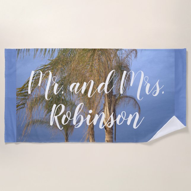 Mr. und Mrs Wedding Palm Trees Beach Handtuch (Vorderseite)